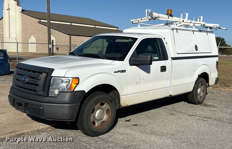 2009 Ford F-150 pickup truck - ET7297