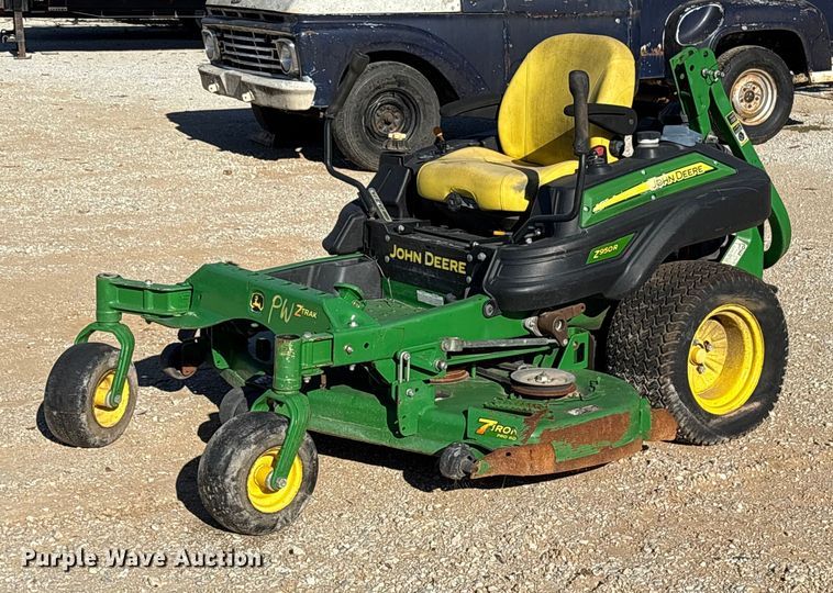 2013 John Deere Z950R ZTR ZTR lawn mower - ET7314