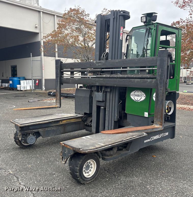 2016 CombiLift C8000 forklift - ET8598