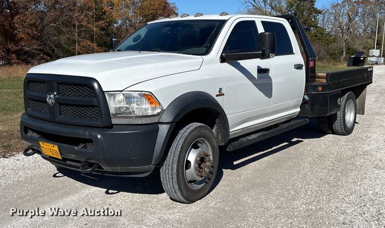 2014 RAM 5500 flatbed truck - EV3263