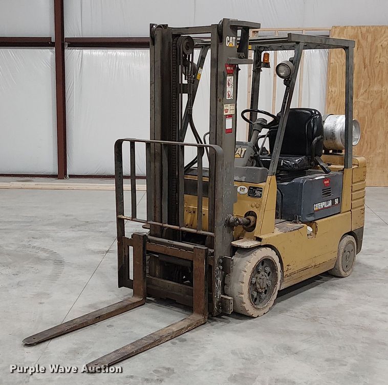 Caterpillar GC25 forklift - FB4522