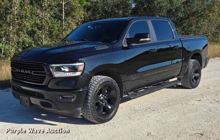 2019 RAM 1500 Big Horn Crew Cab pickup truck - FB9473