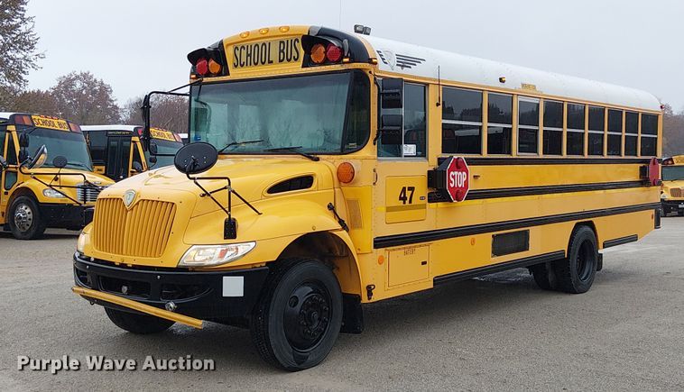 2011 IC PB105 school bus - FK0689
