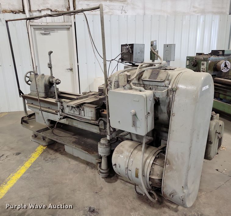 Lodge & Shipley WV7090 metal lathe - NO9777