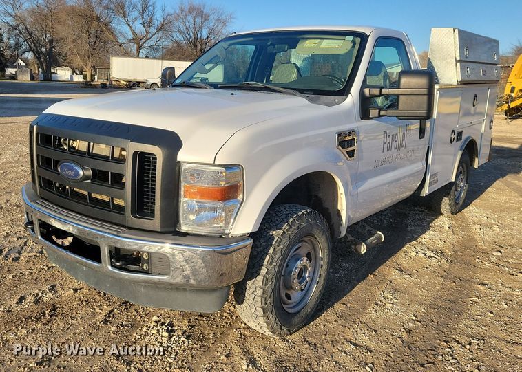 2008 Ford F250 Super Duty XL utility bed pickup truck - NO9780