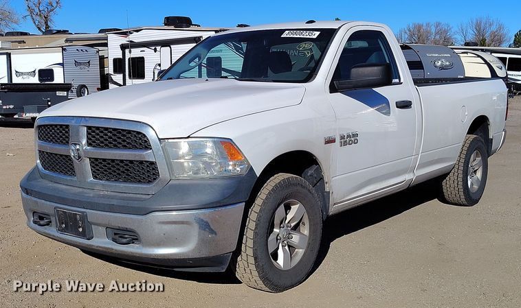 2016 RAM 1500 pickup truck - YA1401