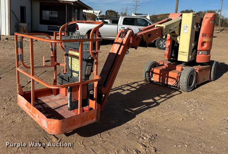 JLG E300AJP boom lift - DQ7716