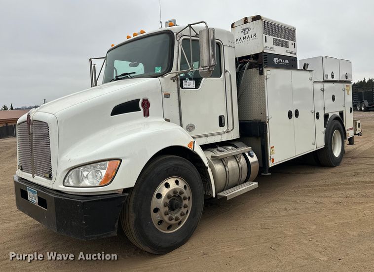 2019 Kenworth T370 utility / service truck - DT6445