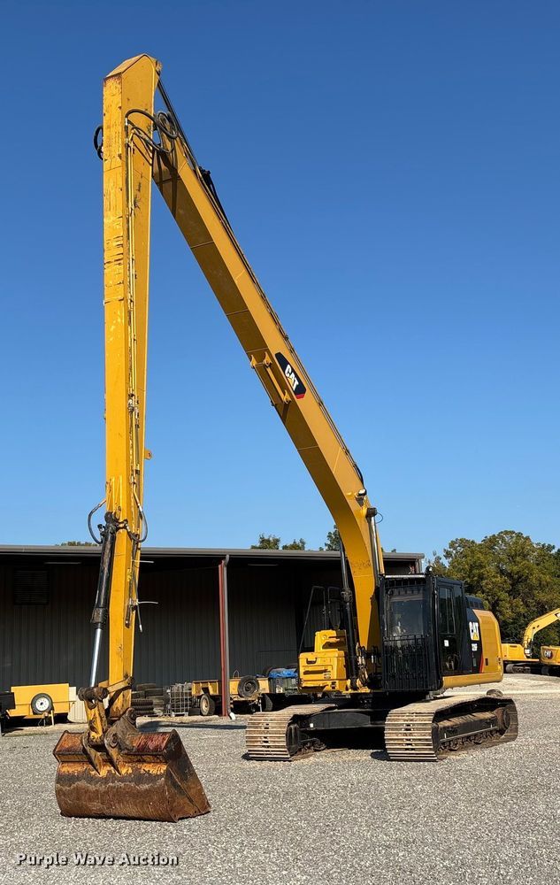 2018 Caterpillar 326F L long reach excavator - DU1460