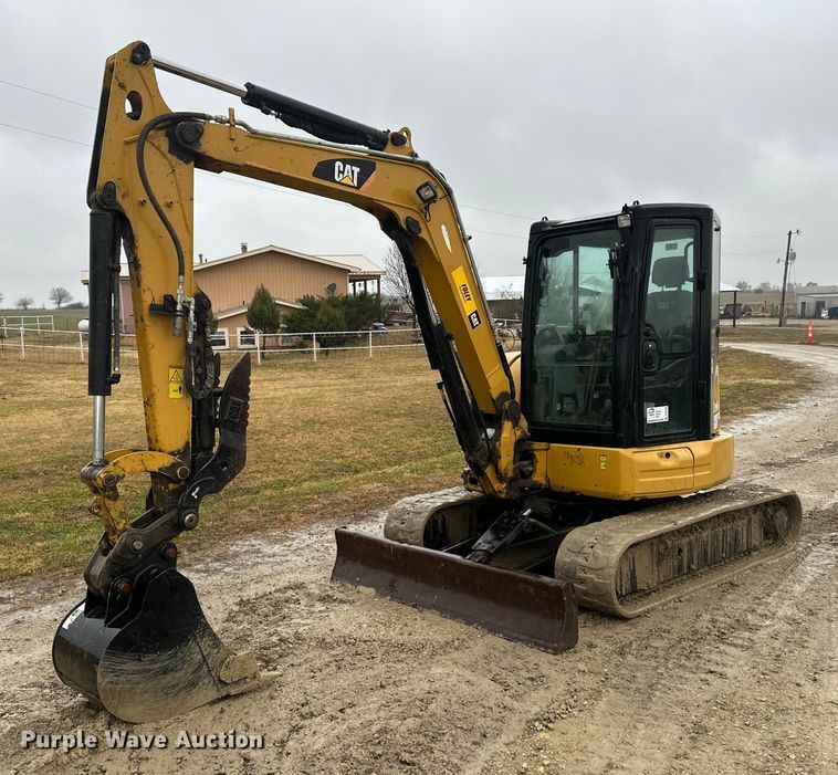 2016 Caterpillar 305.5E2  mini excavator - DV0750