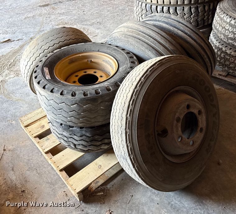 (6) tractor tires - DY8360