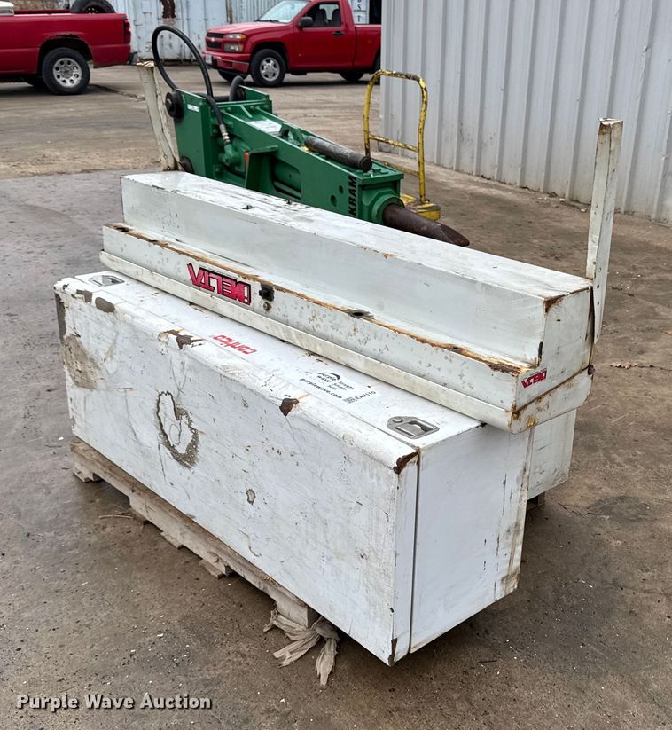 (3) toolboxes - EA2110