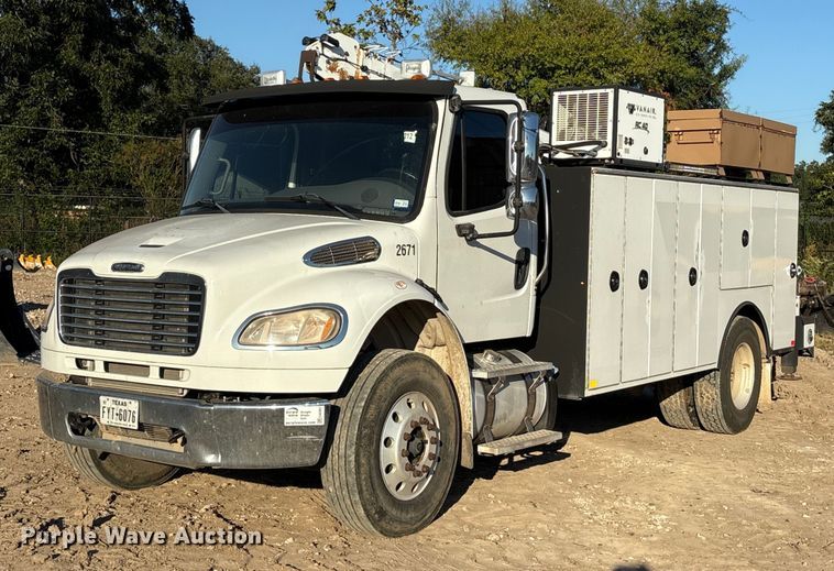 2014 Freightliner Business Class M2 utility / service truck - EA6983
