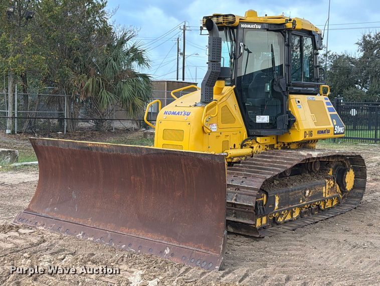 2022 Komatsu D51PXi-24 dozer - EA7086