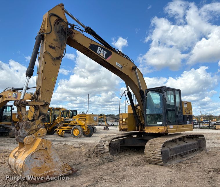 2013 Caterpillar 328D LCR excavator - EA7095