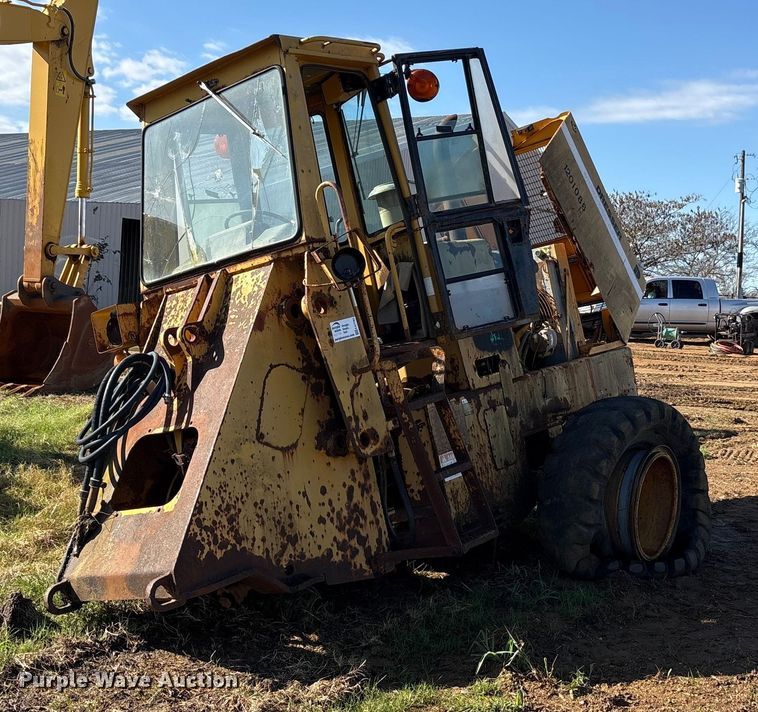 Dresser wheel loader - EA7785