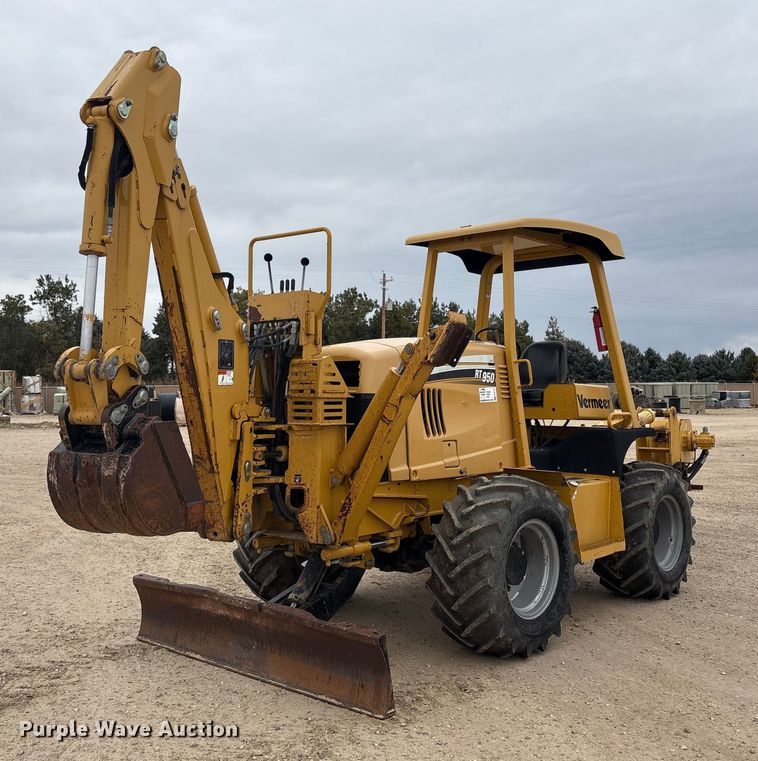 2007 Vermeer RT950 vibratory cable plow - EC8131
