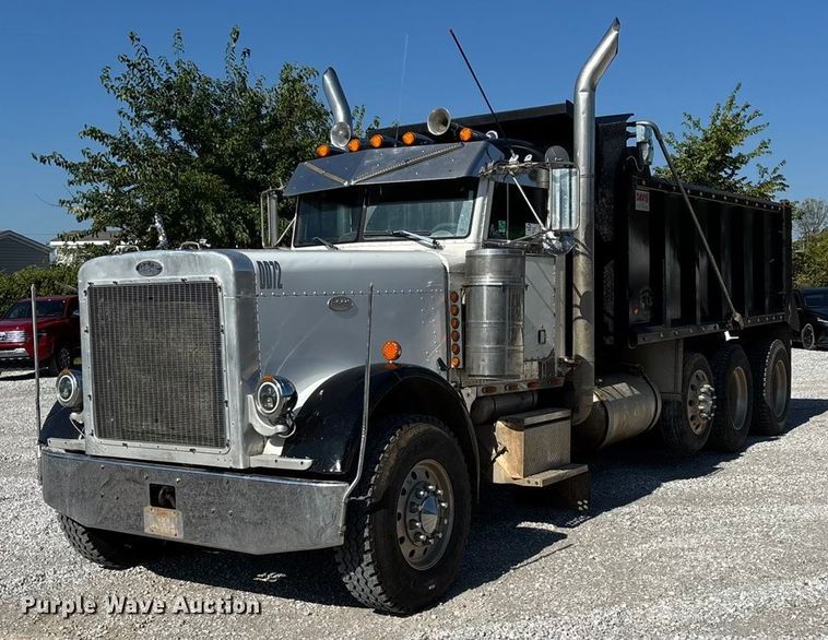 1997 Peterbilt 379 dump truck - ED2252