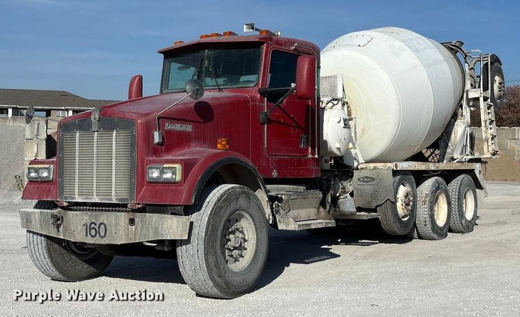 1999 Kenworth W900 ready mix truck - ED2397