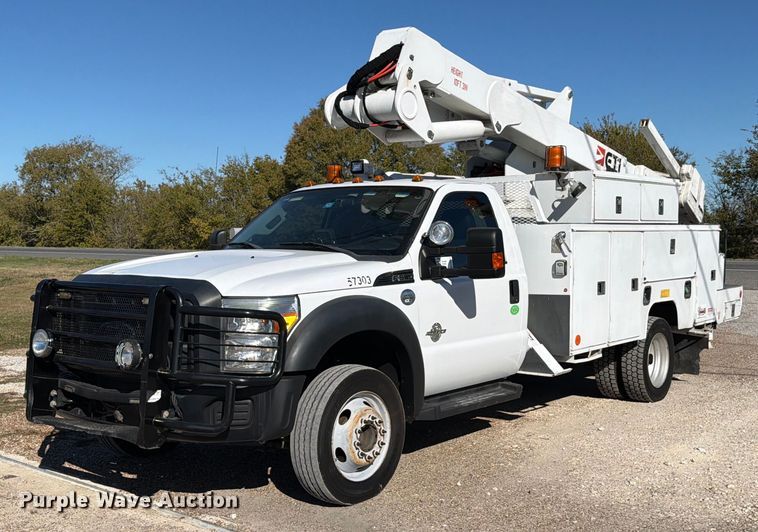 2016 Ford F550 bucket truck - ED5003
