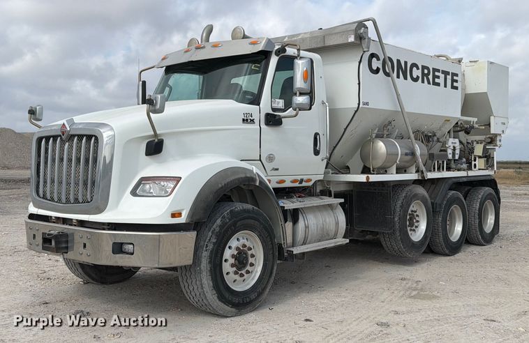 2022 International HX620 volumetric concrete mixer truck - ED5016