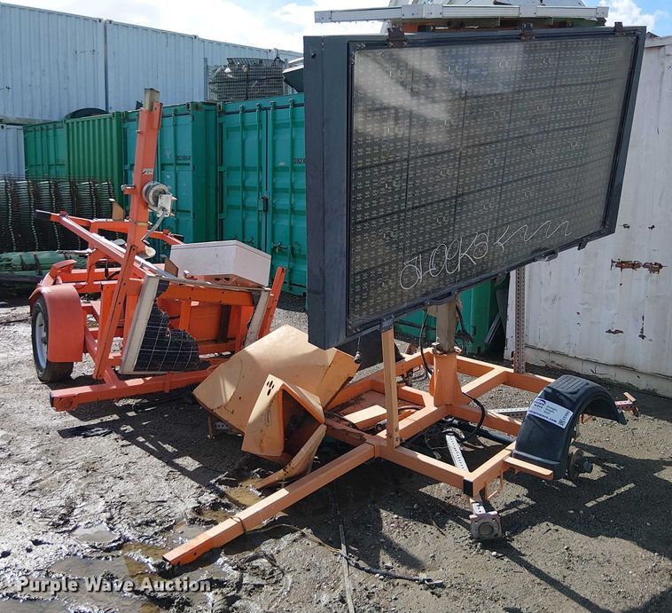 (2) Wanco message board trailers - EE4955