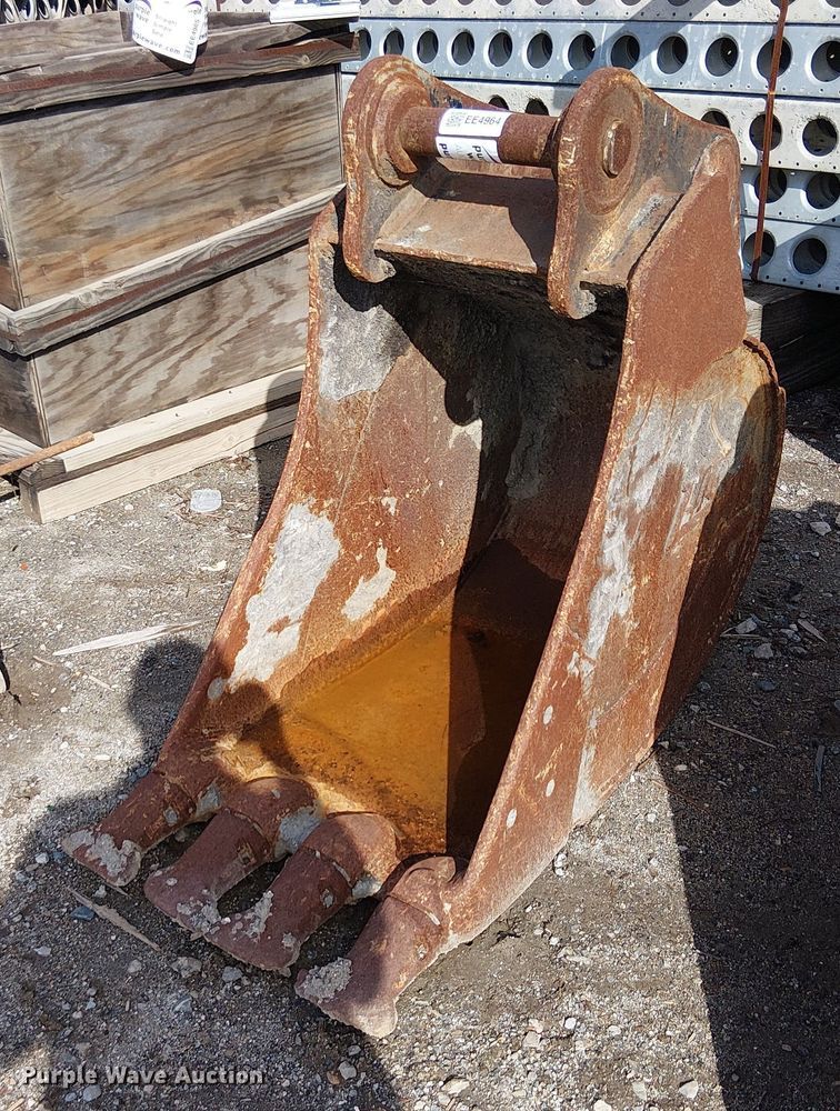 TAG 22" W bucket - EE4964