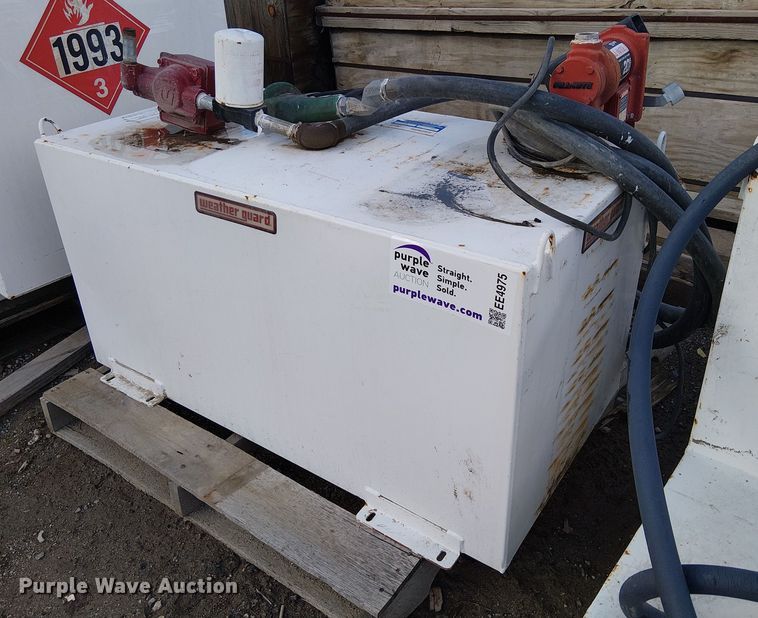 Weather Guard fuel tank - EE4975