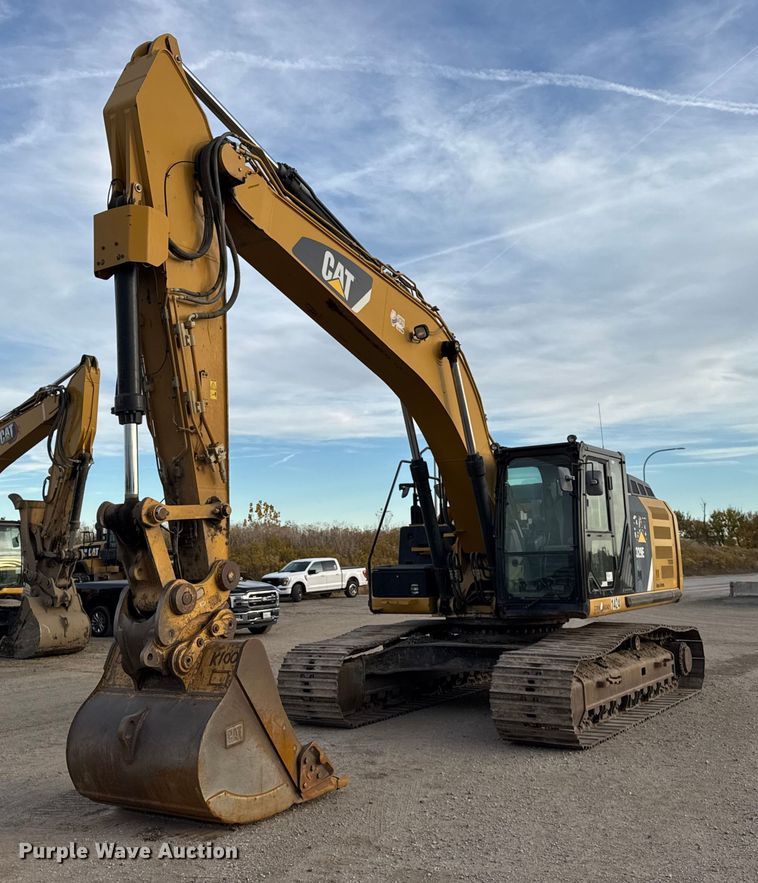 2014 Caterpillar 329EL excavator - EF2296