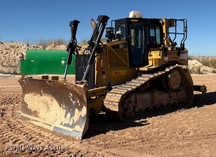 2019 Caterpillar D6T XL dozer - EF6136
