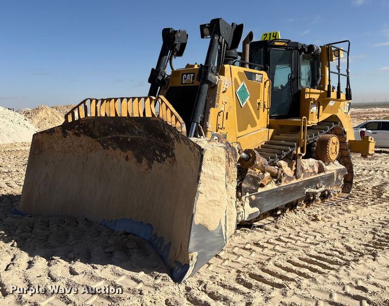 2017 Caterpillar D8T dozer - EF6139