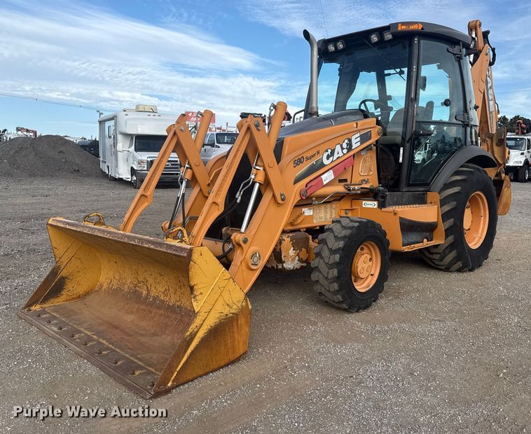 2011 Case 580 Super N backhoe - EG1749