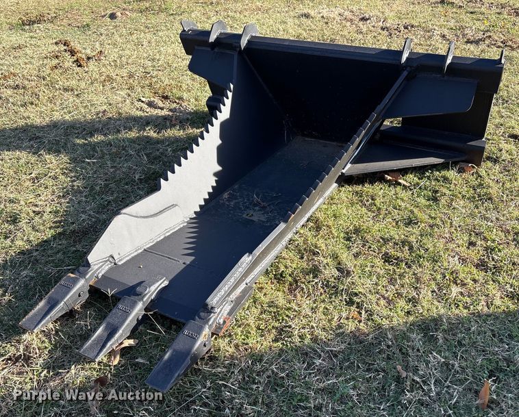 Cut XT skid steer bucket - EG8282