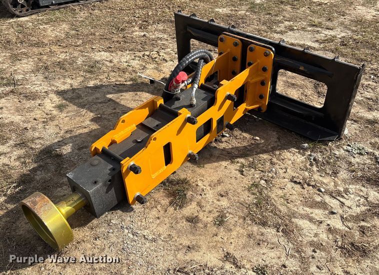 2025 GIYI P680 skid steer post driver - EG8288