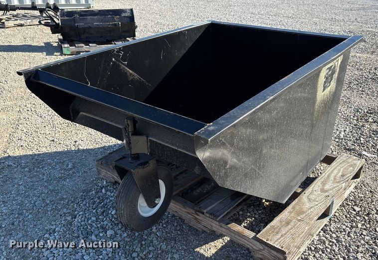 Compact utility loader dump hopper - EJ7738