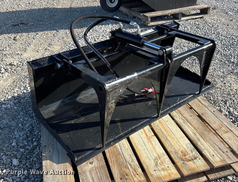 2025 GIYI GY X-PG44C compact utility loader grapple bucket - EJ7740