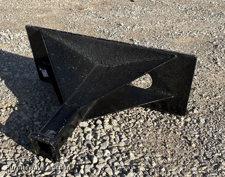 Compact utility loader receiver hitch - EJ7744