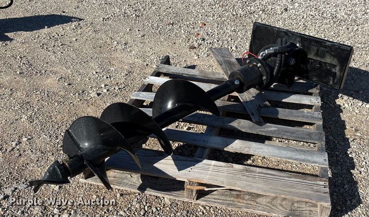 Compact utility loader auger - EJ7745