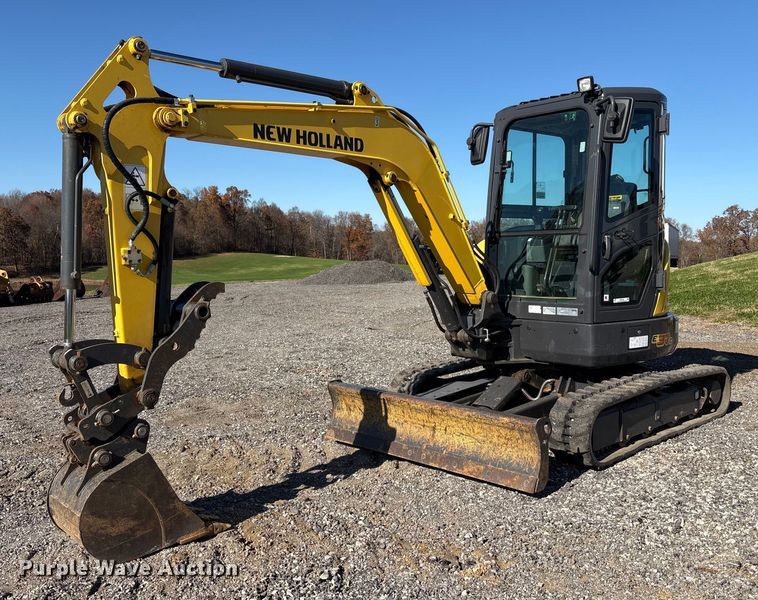 2019 New Holland E37C mini excavator - EM6188