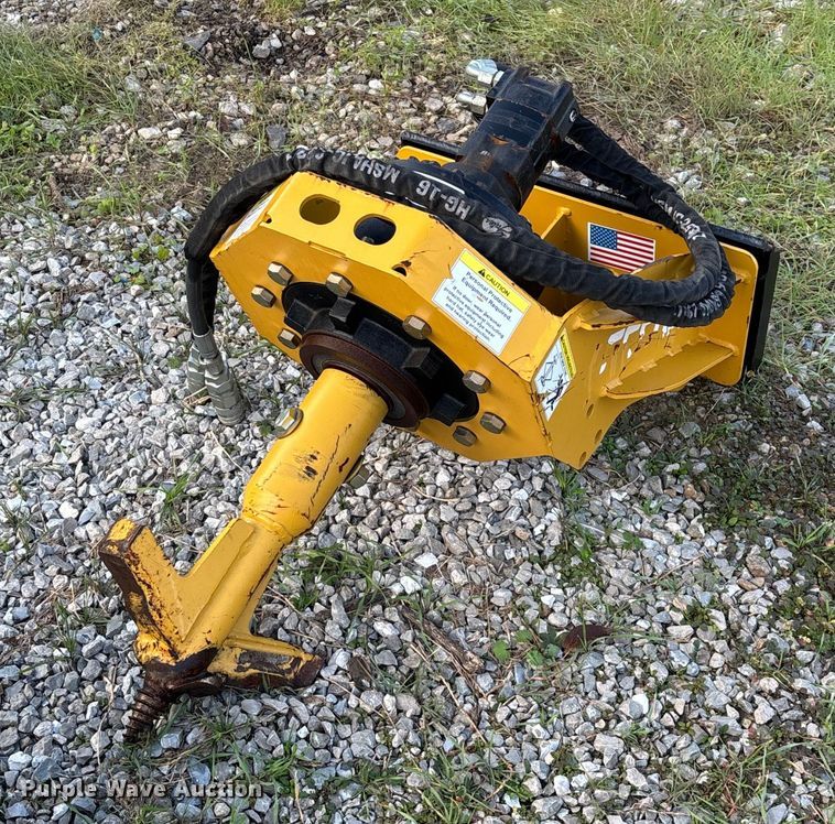 Fecon SHX12VCL-10-18-H0 compact utility loader stump grinder - EN5772