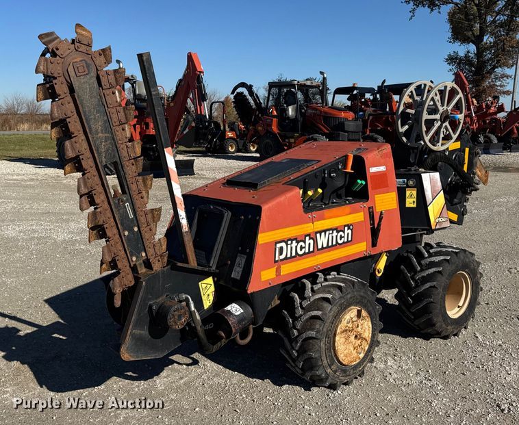 2015 Ditch Witch 410SX trencher - ER0240