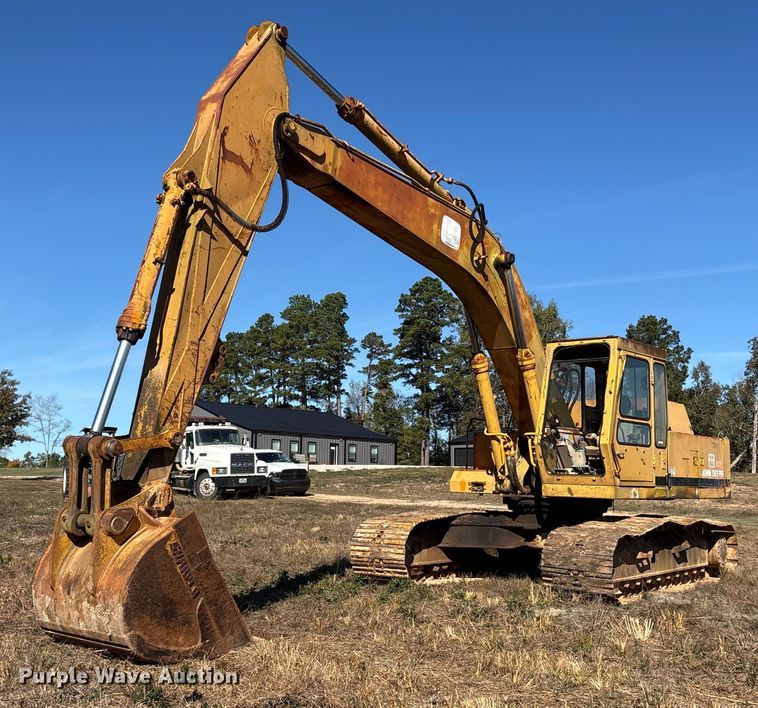 1986 John Deere 790 excavator - ET7279