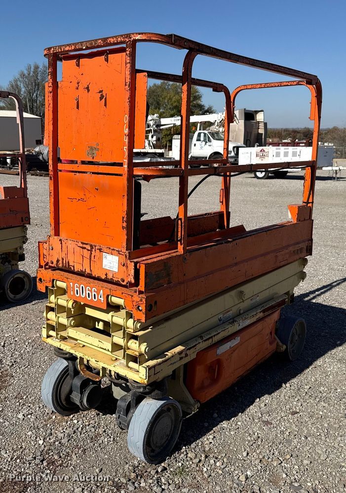 2017 JLG 1930ES scissor lift - EU5403