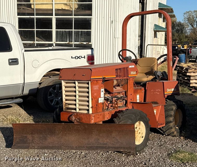 1995 Ditch Witch 3500DDLSB trencher - EU5425