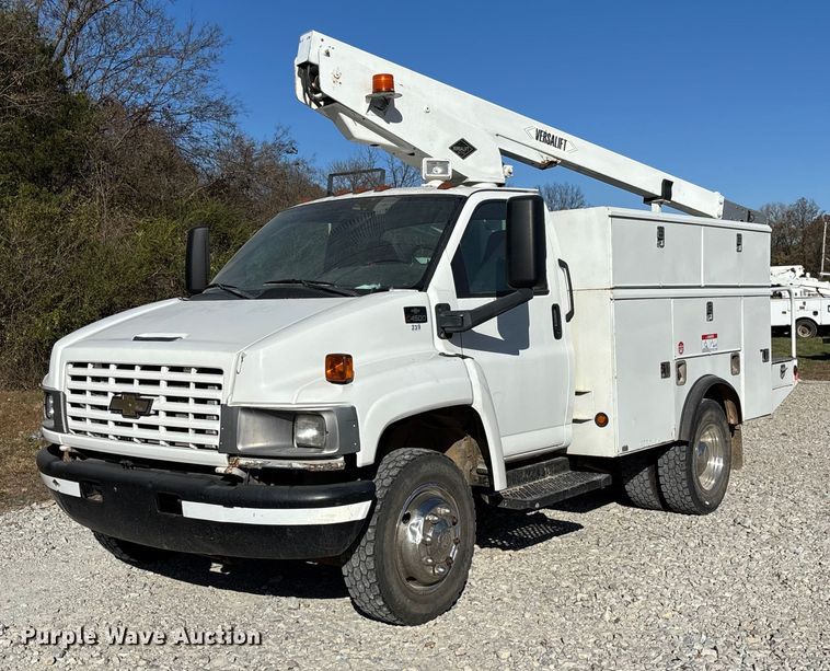 2007 Chevrolet C4500 bucket truck - EV3293