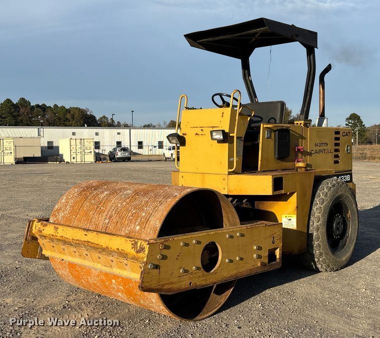 1989 Caterpillar CP-433B single drum vibratory roller - EV3307