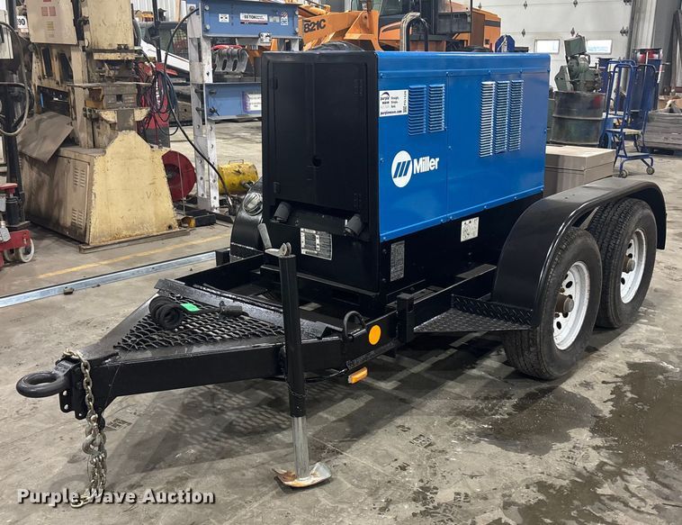 Miller Big blue 402P welder/generator - FG1529