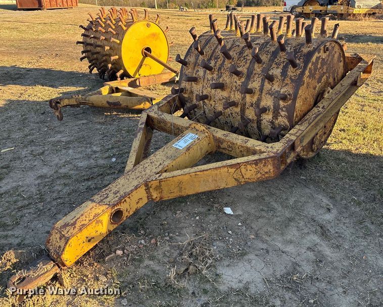 Single drum roller compactor - FI0042