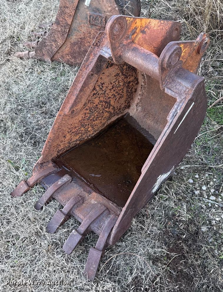 Excavator bucket - HI9355