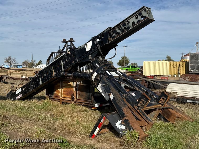 2006 USTC 131649 crane - NA9844